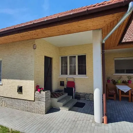 Daire In - Balaton 20318 *