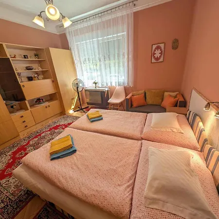 In - Balaton 20318 Appartement *