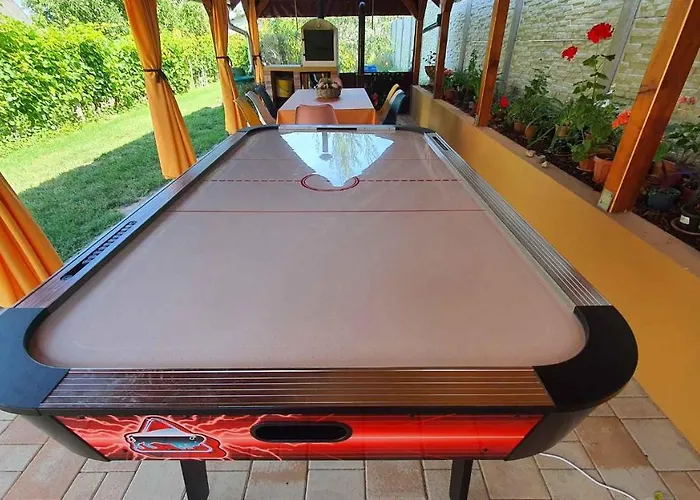 In - Balaton 20318 Zamárdi