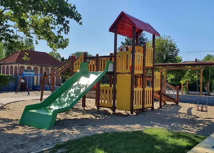 In - Balaton 20318 Zamárdi