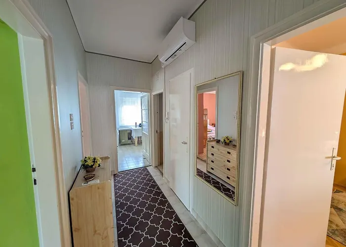 In - Balaton 20318 Appartement *